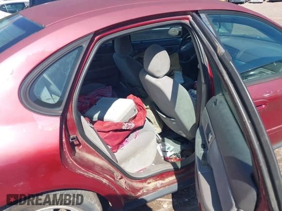 ✅ 2002 Ford Taurus SE Standard • VIN: 1FAFP53U92A123610 • Lot: 42108874. Listed on IAAI with 157,323 mi. Free auction sales archive from the USA and detailed vehicle history report at DreamBid. Image 8.