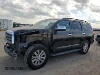 ✅ 2015 Toyota Sequoia Platinum • VIN: 5TDDW5G14FS112060 • Лот: 86289695. Опубликован ранее на Copart с пробегом 158 798 миль. Бесплатный доступ к архиву аукционных продаж из США и подробный отчёт об истории автомобиля на DreamBid. Изображение 1.