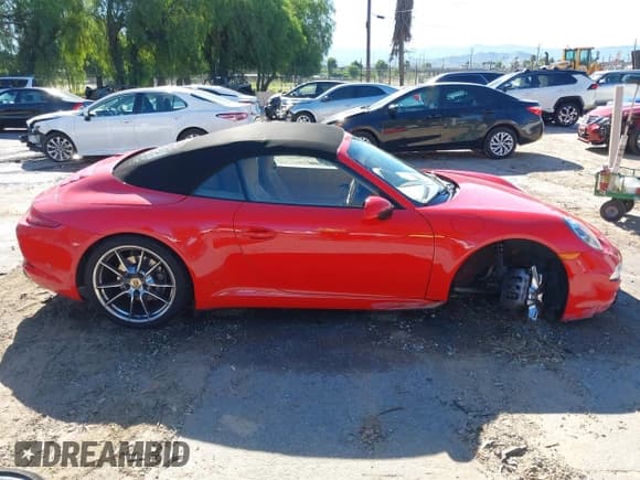 ✅ 2013 Porsche 911 Carrera • VIN: WP0CA2A98DS140701 • Lot: 43793076. Listed on IAAI with 74,327 mi. Free auction sales archive from the USA and detailed vehicle history report at DreamBid. Image 14.