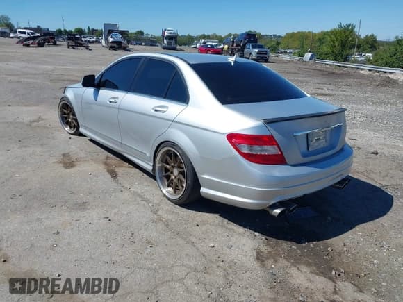 ✅ 2008 Mercedes-Benz C 350 Sport • VIN: WDDGF56X98F136088 • Lot: 43138207. Listed on IAAI with Not provided. Free auction sales archive from the USA and detailed vehicle history report at DreamBid. Image 3.