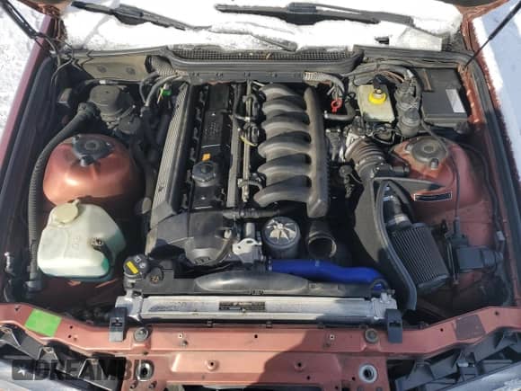 1997 BMW 3 Series M3s z VIN WBSCD9329VEE06884, wystawiony jako Copart lot #89144195 z przebiegiem 168 494 mil mil oraz Czysty tytuł • Clean title. Historia ofert i sprzedaży dostępna na DreamBid. Obrazek 11.