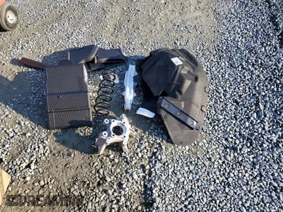 ✅ 2025 Jeep Grand Cherokee Limited • VIN: 1C4RJGBG0SC268717 • Лот: 70773625. Опубликован ранее на Copart с пробегом 1 453 миль. Бесплатный доступ к архиву аукционных продаж из США и подробный отчёт об истории автомобиля на DreamBid. Изображение 13.