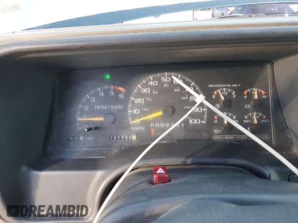 ✅ 1996 Chevrolet Silverado 1500 • VIN: 1GCEK19R8TE248821 • Lot: 82132615. Wystawiony na Copart z przebiegiem 291 896 mil. Bezpłatny archiwum sprzedaży aukcyjnych z USA i szczegółowy raport historii pojazdu na DreamBid. Zdjęcie 9.