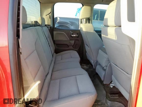 ✅ 2018 Chevrolet Silverado 1500 Custom • VIN: 1GCRCPEC4JZ217252 • Lot: 91004285. Wystawiony na Copart z przebiegiem 56 400 mil. Bezpłatny archiwum sprzedaży aukcyjnych z USA i szczegółowy raport historii pojazdu na DreamBid. Zdjęcie 10.