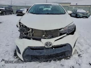 ✅ 2017 Toyota Corolla LE • VIN: 2T1BURHE1HC883996 • Lot: 93923485. Wystawiony na Copart z przebiegiem 212 001 mil. Bezpłatny archiwum sprzedaży aukcyjnych z USA i szczegółowy raport historii pojazdu na DreamBid. Zdjęcie 5.