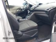 ✅ 2013 Ford Escape SE • VIN: 1FMCU9GX2DUB64952 • Lot: 43620384. Wystawiony na IAAI z przebiegiem 190 530 mil. Bezpłatny archiwum sprzedaży aukcyjnych z USA i szczegółowy raport historii pojazdu na DreamBid. Zdjęcie 5.