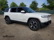 ✅ 2023 Rivian R1S Adventure • VIN: 7PDSGABA3PN016604 • Lot: 55323005. Wystawiony na Copart z przebiegiem 36 055 mil. Bezpłatny archiwum sprzedaży aukcyjnych z USA i szczegółowy raport historii pojazdu na DreamBid. Zdjęcie 4.