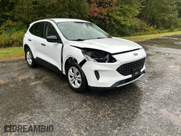 ✅ 2021 Ford Escape S • VIN: 1FMCU0F63MUA90073 • Лот: 85185185. Опубликован ранее на Copart с пробегом 120 780 миль. Бесплатный доступ к архиву аукционных продаж из США и подробный отчёт об истории автомобиля на DreamBid. Изображение 1.
