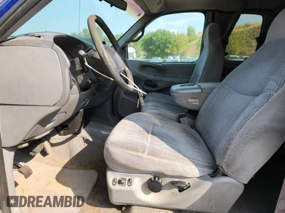 ✅ 1998 Ford F-150 • VIN: 1FTRX18L5WKA76334 • Лот: 71047155. Опубликован ранее на Copart с пробегом 271 113 миль. Бесплатный доступ к архиву аукционных продаж из США и подробный отчёт об истории автомобиля на DreamBid. Изображение 7.