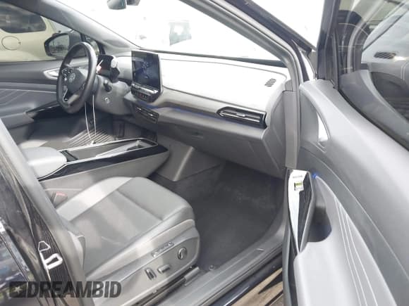 ✅ 2023 Volkswagen ID.4 Pro • VIN: 1V2VMPE8XPC040272 • Lot: 43270720. Wystawiony na IAAI z przebiegiem 58 011 mil. Bezpłatny archiwum sprzedaży aukcyjnych z USA i szczegółowy raport historii pojazdu na DreamBid. Zdjęcie 5.