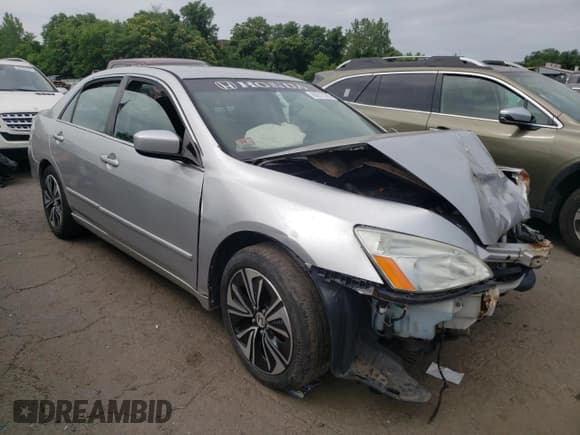✅ 2006 Honda Accord LX SE • VIN: 1HGCM55386A170368 • Лот: 60312365. Опубликован ранее на Copart с пробегом Не указан. Бесплатный доступ к архиву аукционных продаж из США и подробный отчёт об истории автомобиля на DreamBid. Изображение 4.