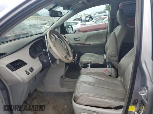 ✅ 2012 Toyota Sienna XLE AAS • VIN: 5TDYK3DC1CS273369 • Lot: 62348025. Listed on Copart with Not provided. Free auction sales archive from the USA and detailed vehicle history report at DreamBid. Image 7.