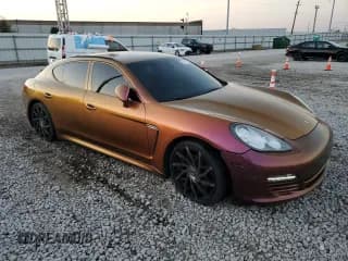 ✅ 2012 Porsche Panamera • VIN: WP0AA2A70CL016341 • Lot: 92885125. Wystawiony na Copart z przebiegiem 146 908 mil. Bezpłatny archiwum sprzedaży aukcyjnych z USA i szczegółowy raport historii pojazdu na DreamBid. Zdjęcie 4.