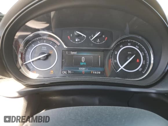 ✅ 2017 Buick Regal Sport Touring • VIN: 2G4GL5EX3H9183769 • Lot: 84628145. Wystawiony na Copart z przebiegiem 104 091 mil. Bezpłatny archiwum sprzedaży aukcyjnych z USA i szczegółowy raport historii pojazdu na DreamBid. Zdjęcie 9.