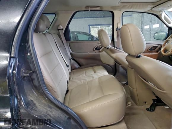 ✅ 2007 Ford Escape Limited • VIN: 1FMYU04147KB95458 • Lot: 95086165. Listed on Copart with 140,505 mi. Free auction sales archive from the USA and detailed vehicle history report at DreamBid. Image 11.
