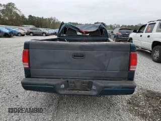 ✅ 1998 Dodge Dakota SLT • VIN: 1B7FL26X9WS729130 • Lot: 78062944. Wystawiony na Copart z przebiegiem 69 224 mil. Bezpłatny archiwum sprzedaży aukcyjnych z USA i szczegółowy raport historii pojazdu na DreamBid. Zdjęcie 6.