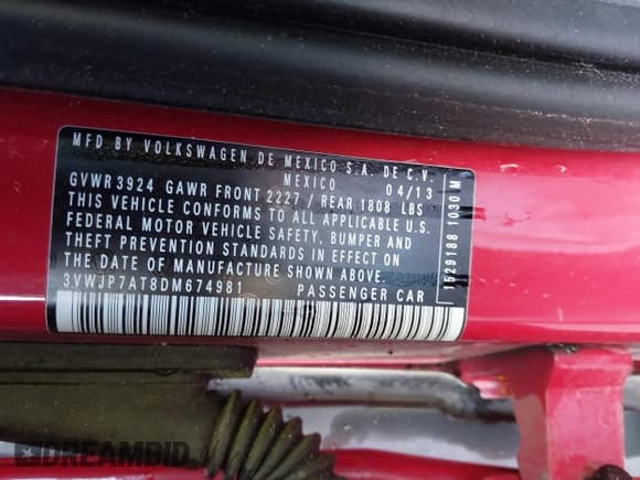 ✅ 2013 Volkswagen Beetle Fender Edition • VIN: 3VWJP7AT8DM674981 • Лот: 41685176. Опубликован ранее на IAAI с пробегом 65 283 миль. Бесплатный доступ к архиву аукционных продаж из США и подробный отчёт об истории автомобиля на DreamBid. Изображение 9.