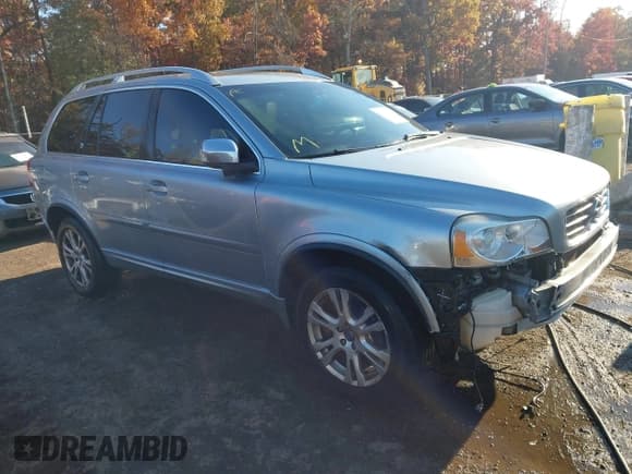 ✅ 2013 Volvo XC90 Premier Plus • VIN: YV4952CZ6D1633629 • Лот: 43535706. Опубликован ранее на IAAI с пробегом 157 968 миль. Бесплатный доступ к архиву аукционных продаж из США и подробный отчёт об истории автомобиля на DreamBid. Изображение 1.