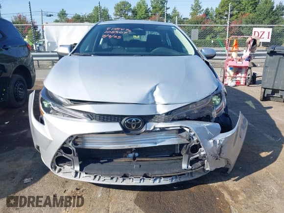 ✅ 2024 Toyota Corolla LE • VIN: 5YFB4MDE2RP105037 • Lot: 42811776. Wystawiony na IAAI z przebiegiem 40 841 mil. Bezpłatny archiwum sprzedaży aukcyjnych z USA i szczegółowy raport historii pojazdu na DreamBid. Zdjęcie 6.