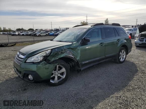 ✅ 2013 Subaru Outback Premium • VIN: 4S4BRBGC1D3298617 • Лот: 85648255. Опубликован ранее на Copart с пробегом 112 767 миль. Бесплатный доступ к архиву аукционных продаж из США и подробный отчёт об истории автомобиля на DreamBid. Изображение 1.