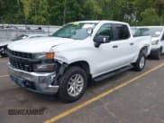 ✅ 2019 Chevrolet Silverado 1500 Work Truck • VIN: 1GCUYAEF9KZ338038 • Lot: 43120191. Wystawiony na IAAI z przebiegiem 100 266 mil. Bezpłatny archiwum sprzedaży aukcyjnych z USA i szczegółowy raport historii pojazdu na DreamBid. Zdjęcie 2.