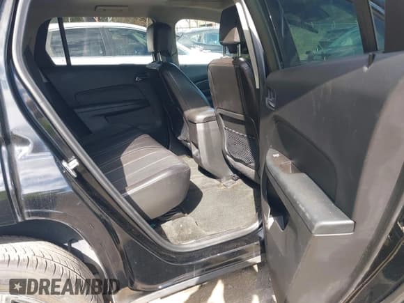 ✅ 2016 GMC Terrain SLT • VIN: 2GKFLUE30G6337768 • Lot: 43502669. Wystawiony na IAAI z przebiegiem 132 846 mil. Bezpłatny archiwum sprzedaży aukcyjnych z USA i szczegółowy raport historii pojazdu na DreamBid. Zdjęcie 8.