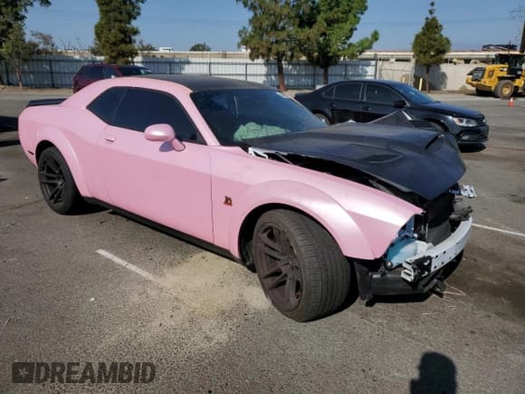 ✅ 2023 Dodge Challenger R/T Scat Pack • VIN: 2C3CDZFJ4PH645119 • Lot: 84010515. Wystawiony na Copart z przebiegiem 22 822 mil. Bezpłatny archiwum sprzedaży aukcyjnych z USA i szczegółowy raport historii pojazdu na DreamBid. Zdjęcie 4.