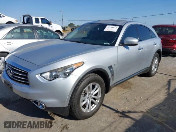 ✅ 2016 Infiniti QX70 • VIN: JN8CS1MWXGM752064 • Lot: 42734018. Listed on IAAI with 133,885 mi. Free auction sales archive from the USA and detailed vehicle history report at DreamBid. Image 2.