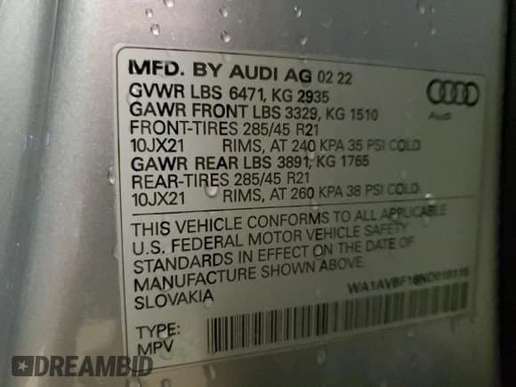 ✅ 2022 Audi Q8 Premium • VIN: WA1AVBF16ND019115 • Lot: 76989333. Wystawiony na Copart z przebiegiem 15 912 mil. Bezpłatny archiwum sprzedaży aukcyjnych z USA i szczegółowy raport historii pojazdu na DreamBid. Zdjęcie 12.