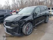 ✅ 2022 Cadillac XT6 Sport • VIN: 1GYKPHRS3NZ138698 • Lot: 41547570. Wystawiony na IAAI z przebiegiem 15 919 mil. Bezpłatny archiwum sprzedaży aukcyjnych z USA i szczegółowy raport historii pojazdu na DreamBid. Zdjęcie 2.