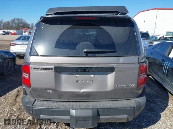 ✅ 2024 Toyota Land Cruiser • VIN: JTEABFAJ3RK001357 • Лот: 41206628. Опубликован ранее на IAAI с пробегом 7 060 миль. Бесплатный доступ к архиву аукционных продаж из США и подробный отчёт об истории автомобиля на DreamBid. Изображение 16.