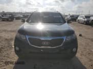 ✅ 2013 Kia Sorento EX • VIN: 5XYKUDA6XDG384182 • Lot: 56957045. Listed on Copart with 154,873 mi. Free auction sales archive from the USA and detailed vehicle history report at DreamBid. Image 5.