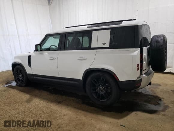 ✅ 2024 Land Rover Defender S • VIN: SALEJ7EX6R2259913 • Lot: 75000694. Wystawiony na Copart z przebiegiem 14 466 mil. Bezpłatny archiwum sprzedaży aukcyjnych z USA i szczegółowy raport historii pojazdu na DreamBid. Zdjęcie 2.