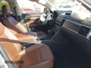 ✅ 2023 Volkswagen Atlas SE • VIN: 1V2WP2CA6PC533984 • Lot: 41021512. Listed on IAAI with 26,993 mi. Free auction sales archive from the USA and detailed vehicle history report at DreamBid. Image 5.