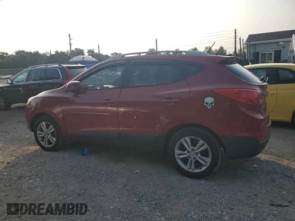 ✅ 2011 Hyundai Tucson Limited • VIN: KM8JUCAC2BU205913 • Lot: 67777745. Listed on Copart with 214,022 mi miles. Access the free auction sales archive from the USA and view a detailed vehicle history report at DreamBid. Image 2.