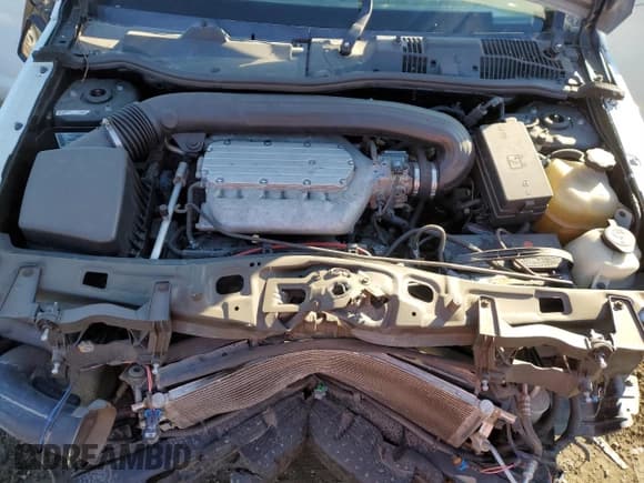 ✅ 2004 Saturn VUE V6 • VIN: 5GZCZ63434S807304 • Lot: 46278015. Wystawiony na Copart z przebiegiem 178 866 mil. Bezpłatny archiwum sprzedaży aukcyjnych z USA i szczegółowy raport historii pojazdu na DreamBid. Zdjęcie 12.