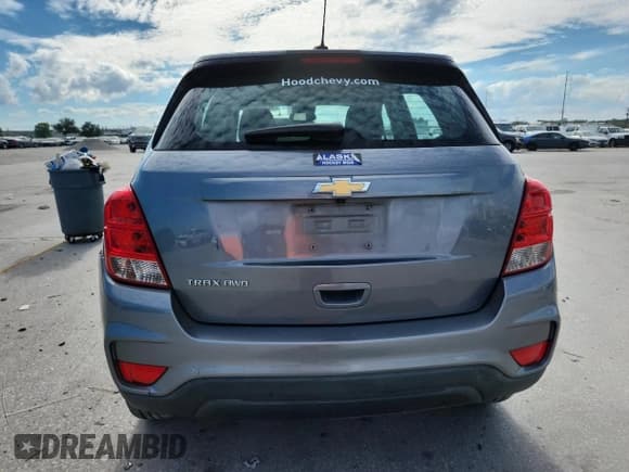 ✅ 2020 Chevrolet Trax LS • VIN: 3GNCJNSB6LL153597 • Lot: 86859355. Listed on Copart with 89,011 mi. Free auction sales archive from the USA and detailed vehicle history report at DreamBid. Image 6.