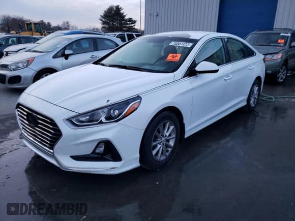 ✅ 2018 Hyundai Sonata SE • VIN: 5NPE24AFXJH647228 • Лот: 70587472. Опубликован ранее на Copart с пробегом 41 416 миль. Бесплатный доступ к архиву аукционных продаж из США и подробный отчёт об истории автомобиля на DreamBid. Изображение 1.