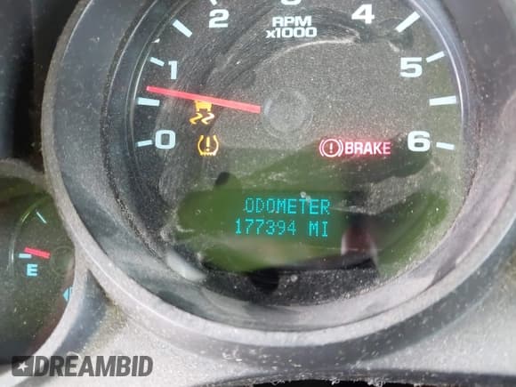 ✅ 2012 Chevrolet Silverado 1500 Work Truck • VIN: 1GCNCPE01CZ289386 • Lot: 42253713. Listed on IAAI with 177,394 mi. Free auction sales archive from the USA and detailed vehicle history report at DreamBid. Image 15.