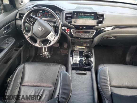 ✅ 2019 Honda Pilot Touring 8-Passenger • VIN: 5FNYF6H99KB068941 • Lot: 87454695. Listed on Copart with 98,410 mi. Free auction sales archive from the USA and detailed vehicle history report at DreamBid. Image 8.