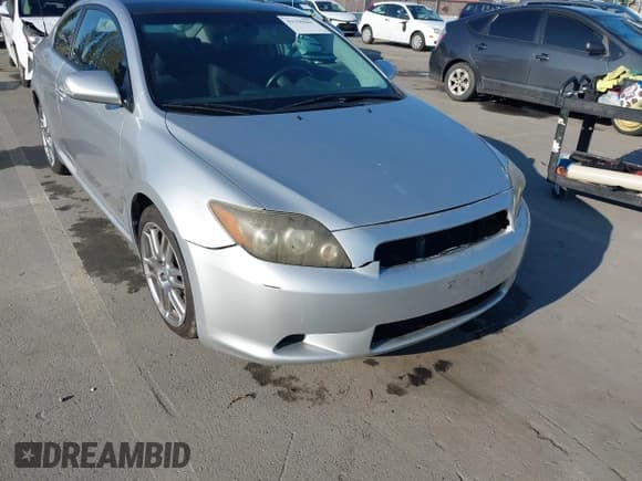 ✅ 2008 Scion tC • VIN: JTKDE167680225332 • Lot: 43795967. Wystawiony na IAAI z przebiegiem 212 444 mil. Bezpłatny archiwum sprzedaży aukcyjnych z USA i szczegółowy raport historii pojazdu na DreamBid. Zdjęcie 6.