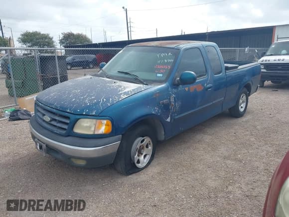 ✅ 2000 Ford F-150 XL • VIN: 1FTZX1722YNB23944 • Лот: 42618183. Опубликован ранее на IAAI с пробегом 223 986 миль. Бесплатный доступ к архиву аукционных продаж из США и подробный отчёт об истории автомобиля на DreamBid. Изображение 2.