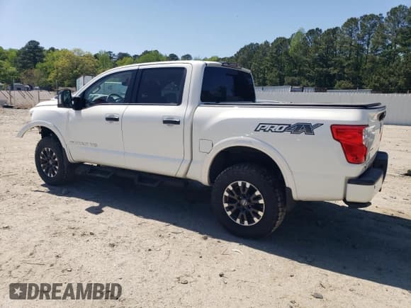 ✅ 2018 Nissan Titan S • VIN: 1N6AA1E50JN523001 • Lot: 54908025. Listed on Copart with 61,576 mi. Free auction sales archive from the USA and detailed vehicle history report at DreamBid. Image 2.