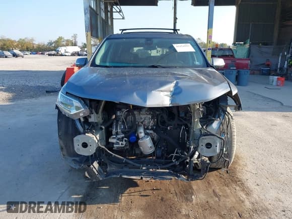 ✅ 2019 Chevrolet Traverse High Country • VIN: 1GNEVJKW4KJ289628 • Lot: 43254993. Listed on IAAI with 70,065 mi. Free auction sales archive from the USA and detailed vehicle history report at DreamBid. Image 13.