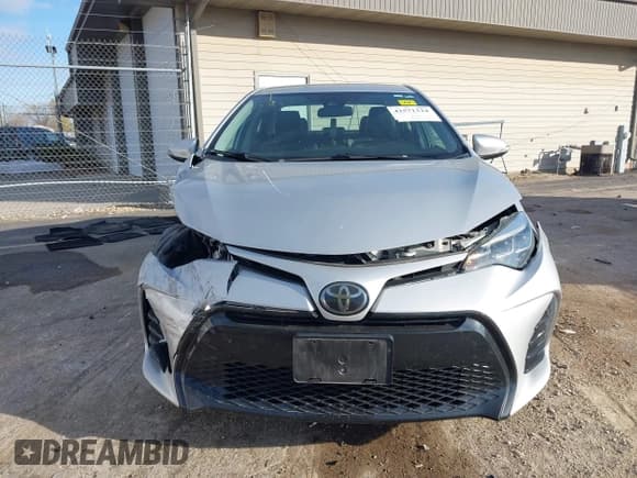 ✅ 2018 Toyota Corolla LE • VIN: 2T1BURHEXJC989692 • Lot: 43571224. Listed on IAAI with 95,565 mi. Free auction sales archive from the USA and detailed vehicle history report at DreamBid. Image 12.
