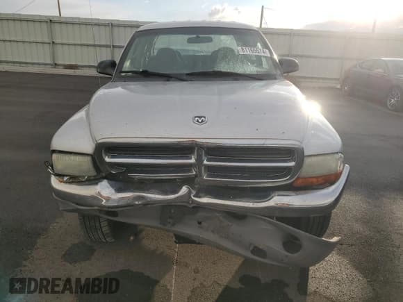 ✅ 2003 Dodge Dakota SLT • VIN: 1D7HG48N63S294766 • Lot: 81165574. Wystawiony na Copart z przebiegiem 159 132 mil. Bezpłatny archiwum sprzedaży aukcyjnych z USA i szczegółowy raport historii pojazdu na DreamBid. Zdjęcie 5.