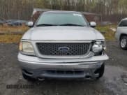 ✅ 1999 Ford F-150 XL • VIN: 1FTRX18L5XNB35835 • Lot: 52898645. Wystawiony na Copart z przebiegiem 218 637 mil. Bezpłatny archiwum sprzedaży aukcyjnych z USA i szczegółowy raport historii pojazdu na DreamBid. Zdjęcie 5.