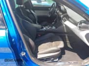 ✅ 2021 Alfa Romeo Giulia Quadrifoglio • VIN: ZARFAMEV1M7648209 • Lot: 42241740. Wystawiony na IAAI z przebiegiem 48 850 mil. Bezpłatny archiwum sprzedaży aukcyjnych z USA i szczegółowy raport historii pojazdu na DreamBid. Zdjęcie 5.