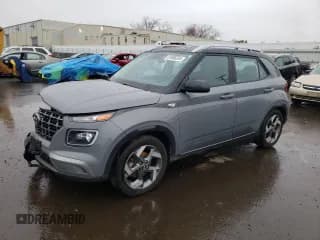 ✅ 2022 Hyundai Venue SEL • VIN: KMHRC8A33NU165994 • Lot: 81806334. Listed on Copart with 36,935 mi. Free auction sales archive from the USA and detailed vehicle history report at DreamBid. Image 1.