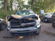 ✅ 2009 Chevrolet Silverado 2500HD LT • VIN: 1GCHK59K99E155855 • Lot: 42561877. Wystawiony na IAAI z przebiegiem 70 153 mil. Bezpłatny archiwum sprzedaży aukcyjnych z USA i szczegółowy raport historii pojazdu na DreamBid. Zdjęcie 12.